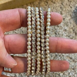 Elegant Pearl and Gold Stretch Bangle Set